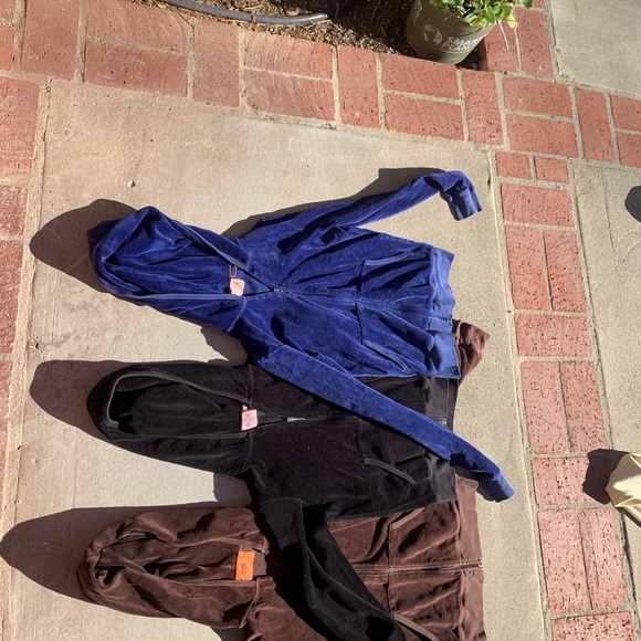 Juicy Couture Y2K lot!!!!!! 5 vintage hoodies and 2 terry cloth pants!!!!! 🥰🔥 - Picture 5 of 16